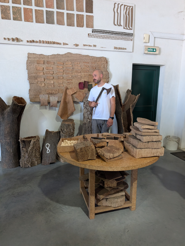 Cork processing demonstration during the Portugal journey