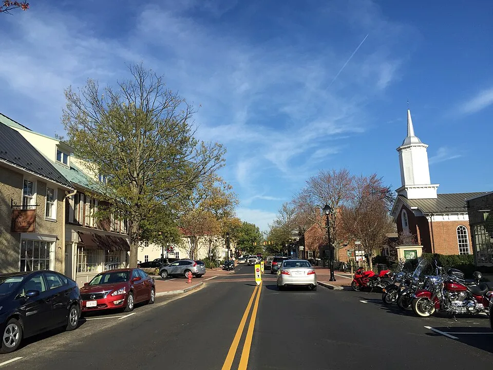 Washington Street in Middleburg